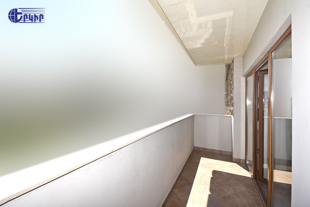 Apartments Code: 10+302298