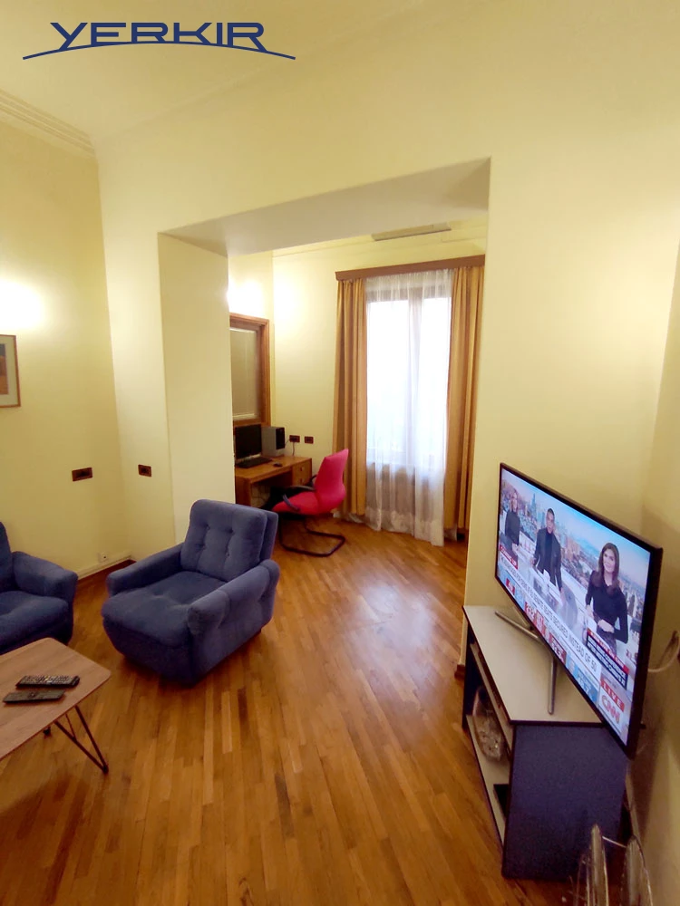 Բնակարաններ Կոդ` 4+206344