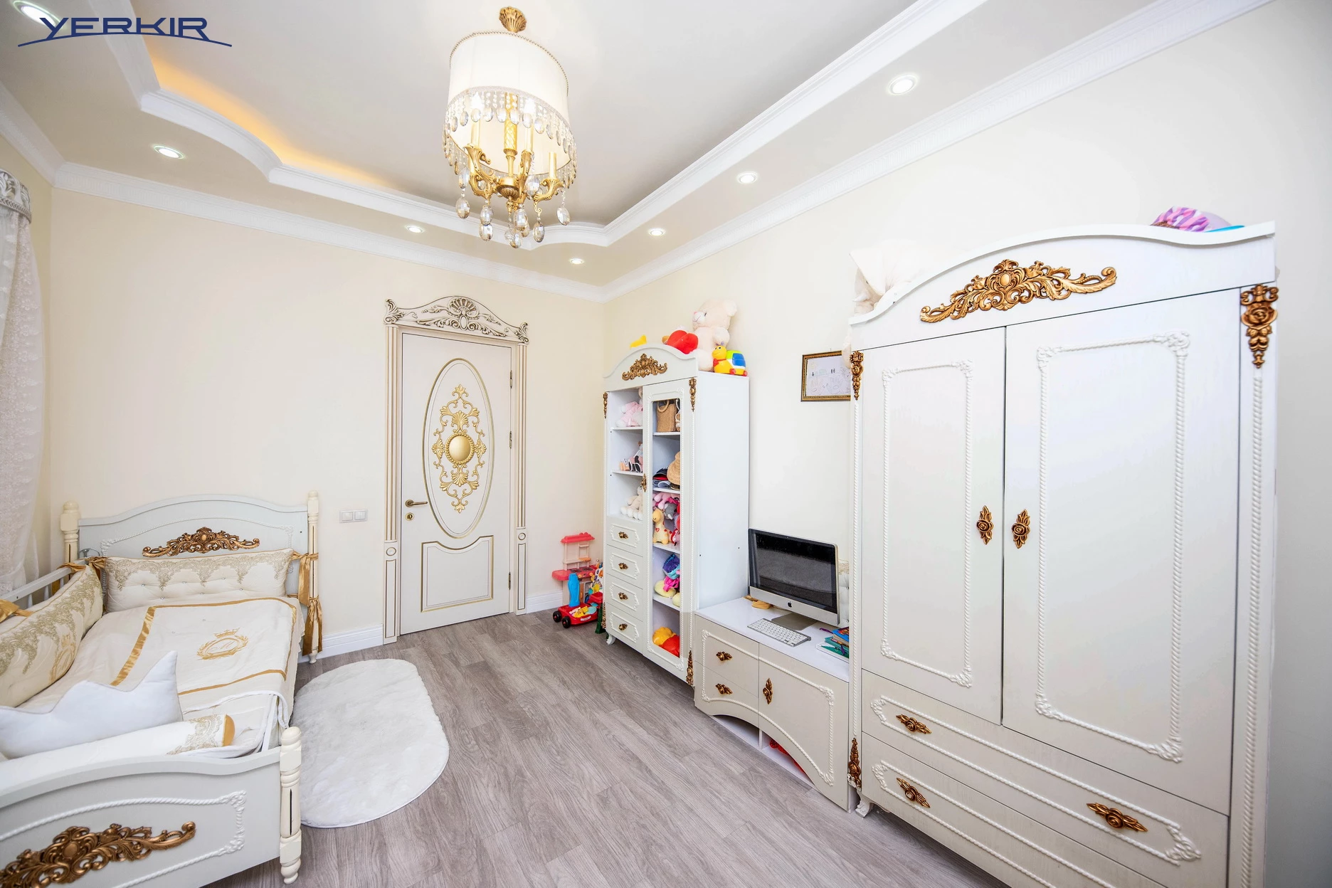 Բնակարաններ Կոդ` 5+312159