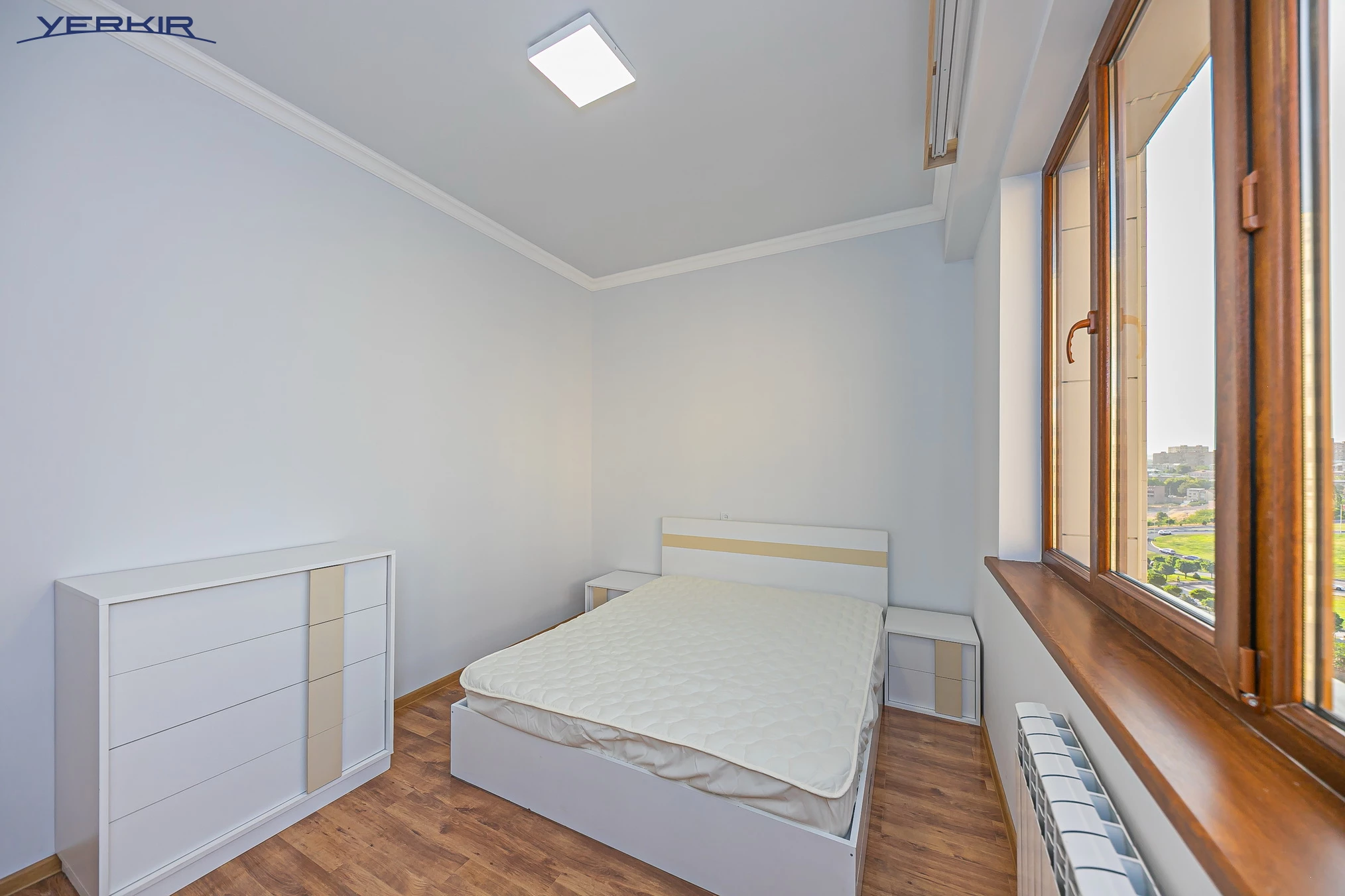 Apartments Code: 5+319240