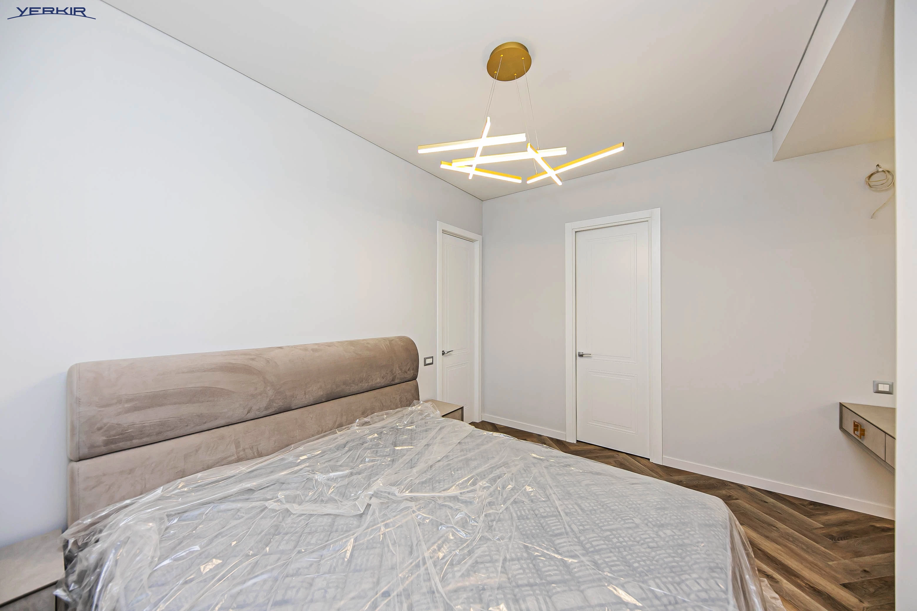 Apartments Code: 10+315270