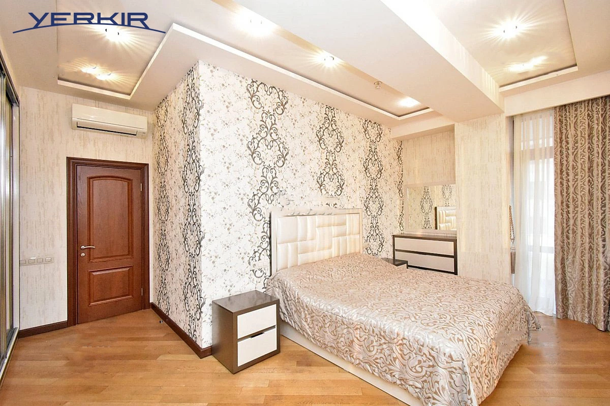 Բնակարաններ Կոդ` 10+407307