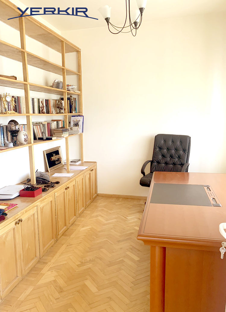 Առանձնատներ Կոդ` 6+504831