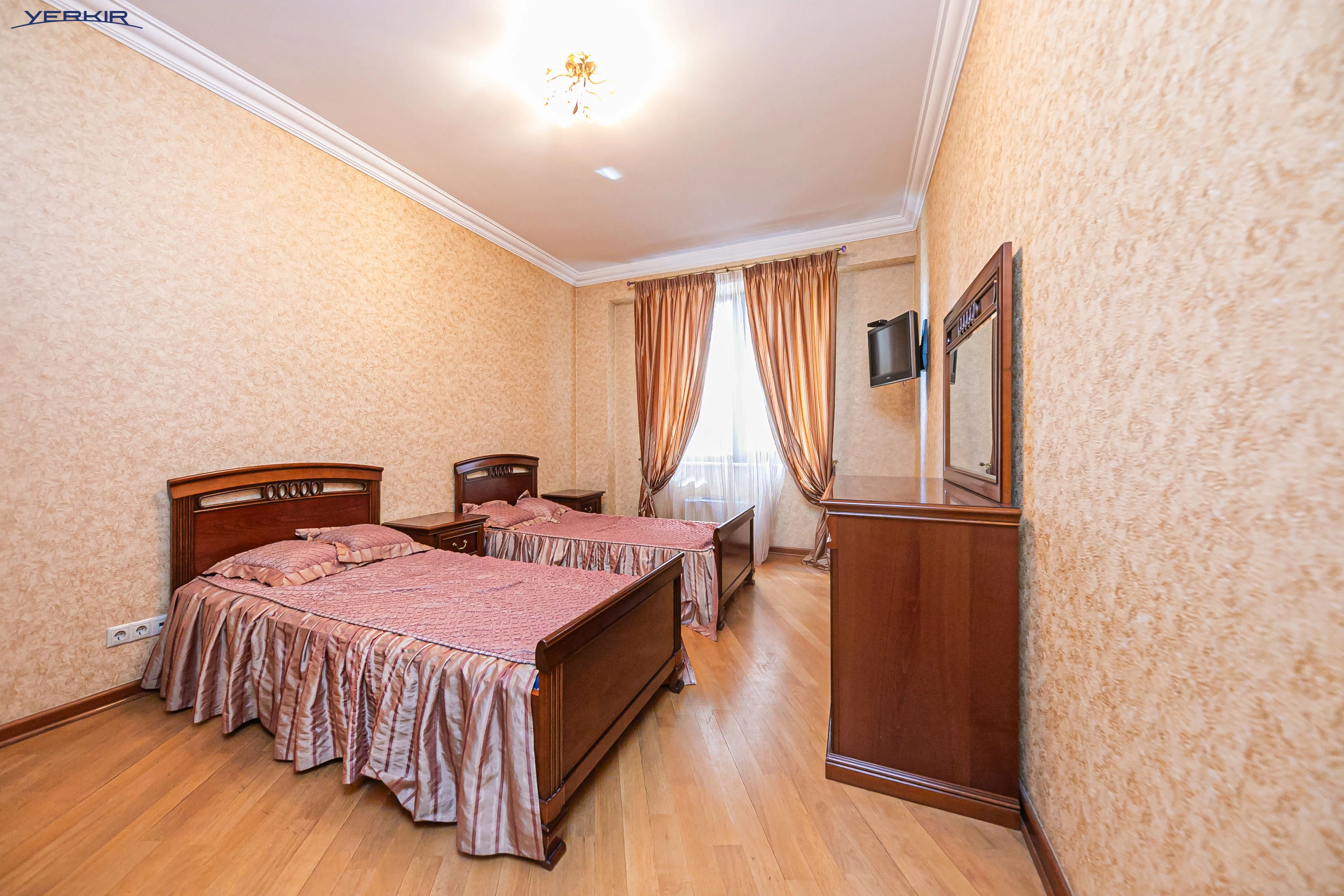 Квартиры Код 5+420265