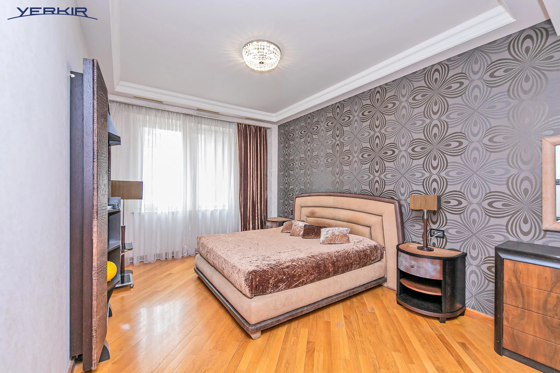 Բնակարաններ Կոդ` 5+317840