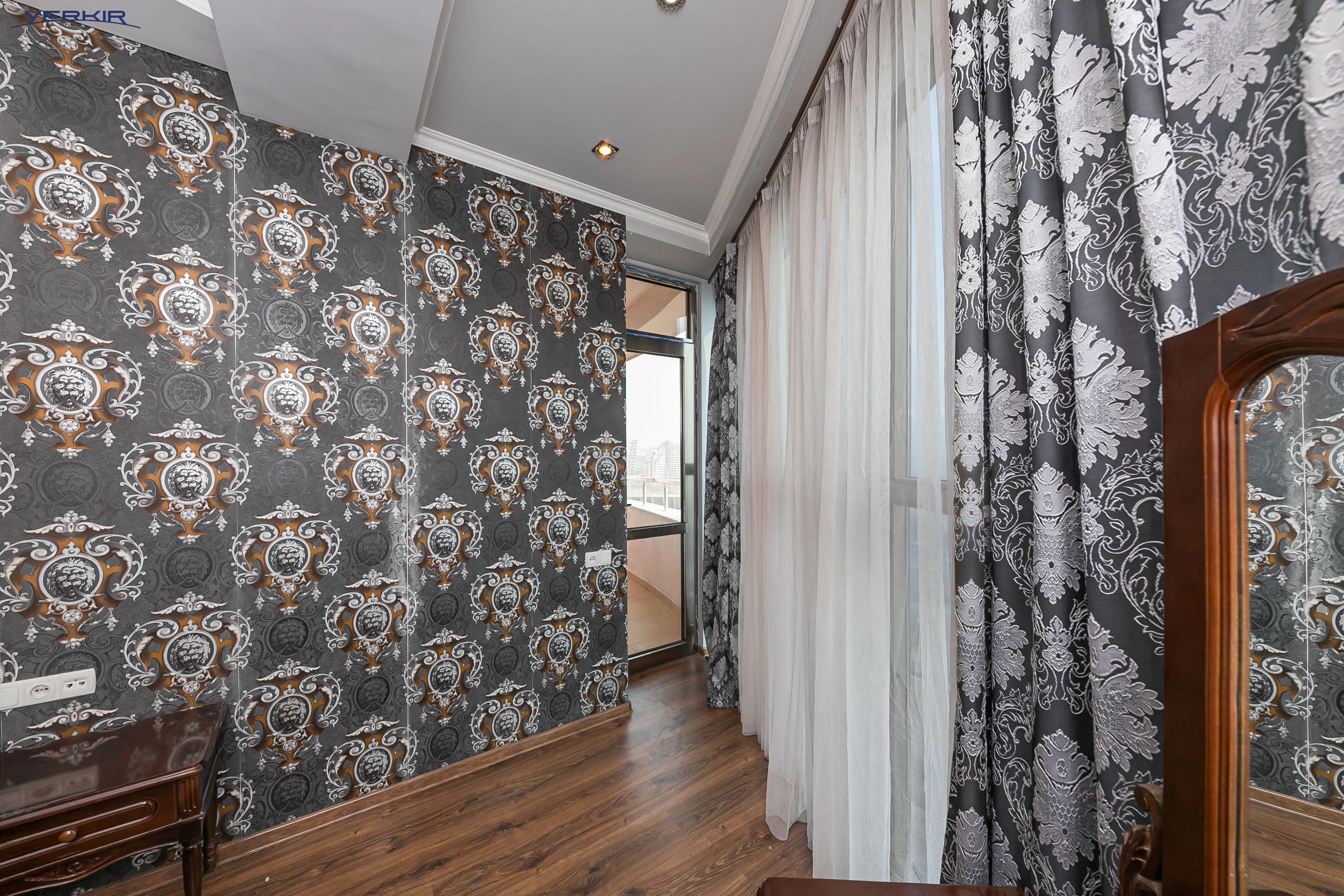 Apartments Code: 5+321526