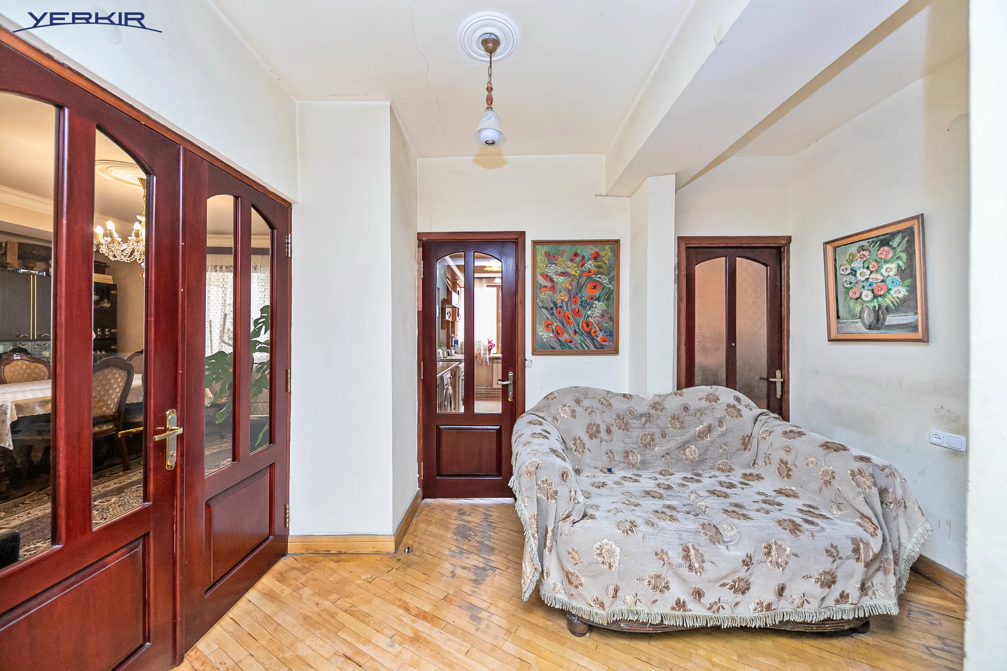 Apartments Code: 10+31298