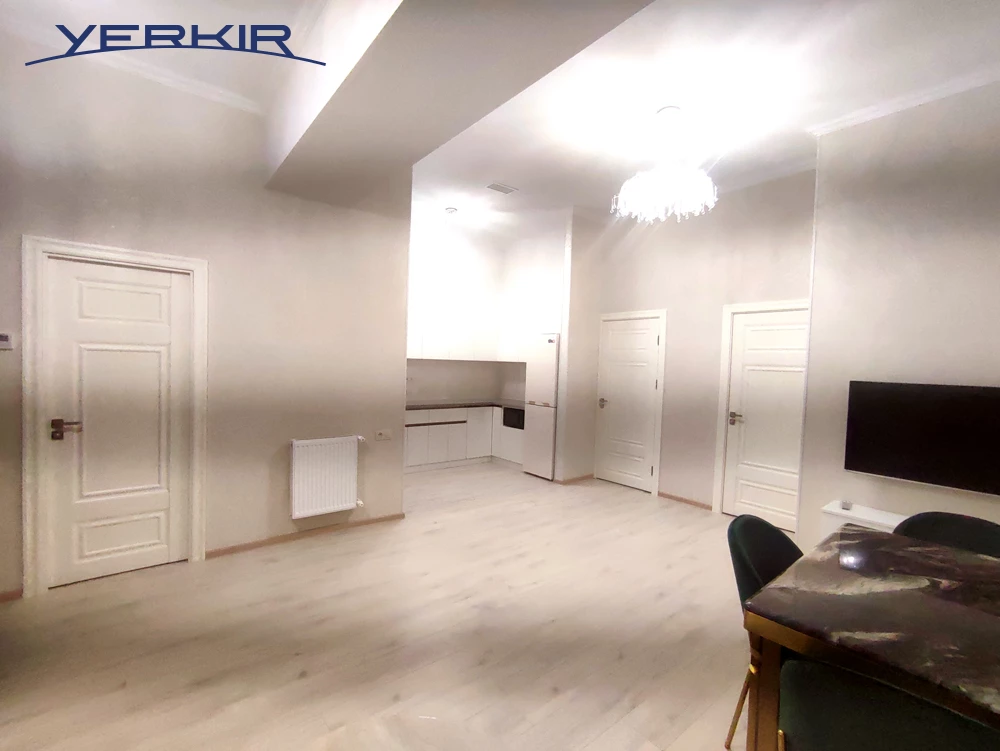 Բնակարաններ Կոդ` 9+3678564