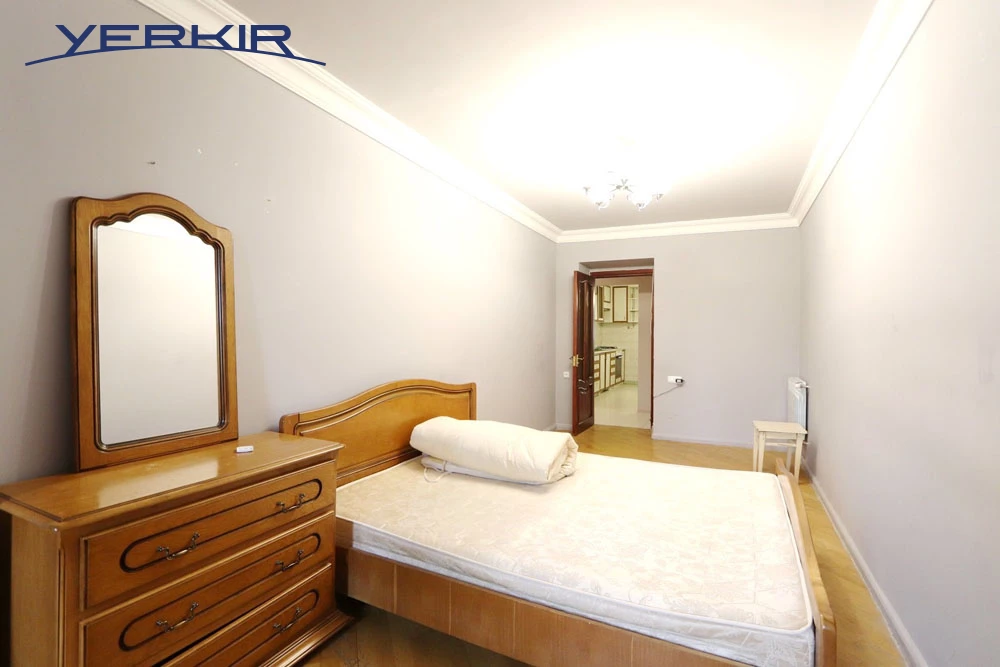 Apartments Code: 4+309319