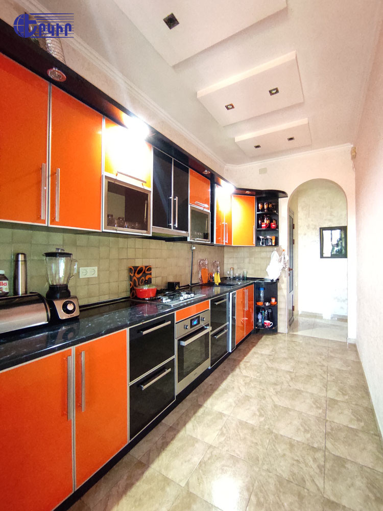 Квартиры Код 4+304231