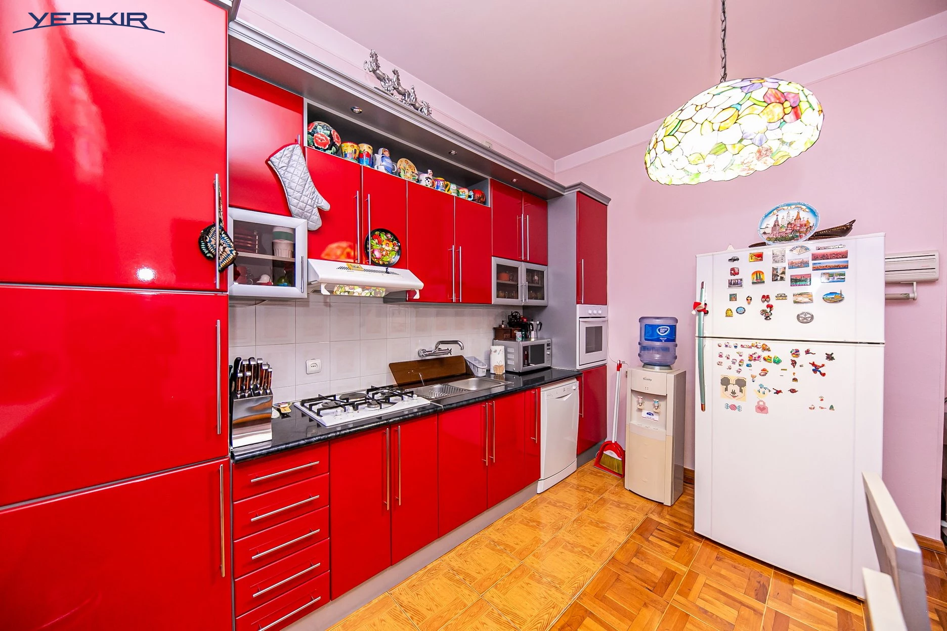 Առանձնատներ Կոդ` 8+517880