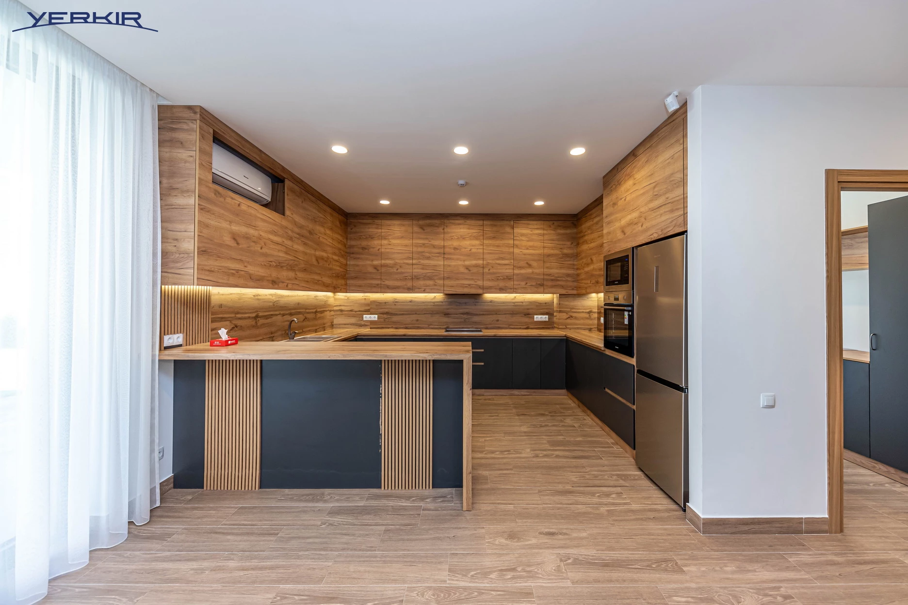 Առանձնատներ Կոդ` 5+513738