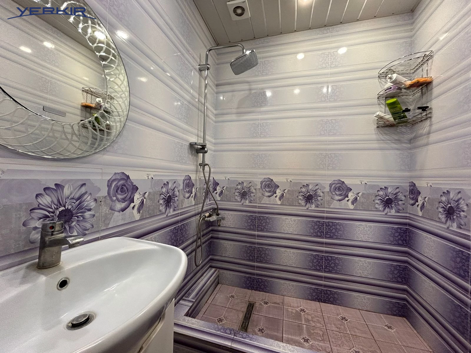 Квартиры Код 5+217356