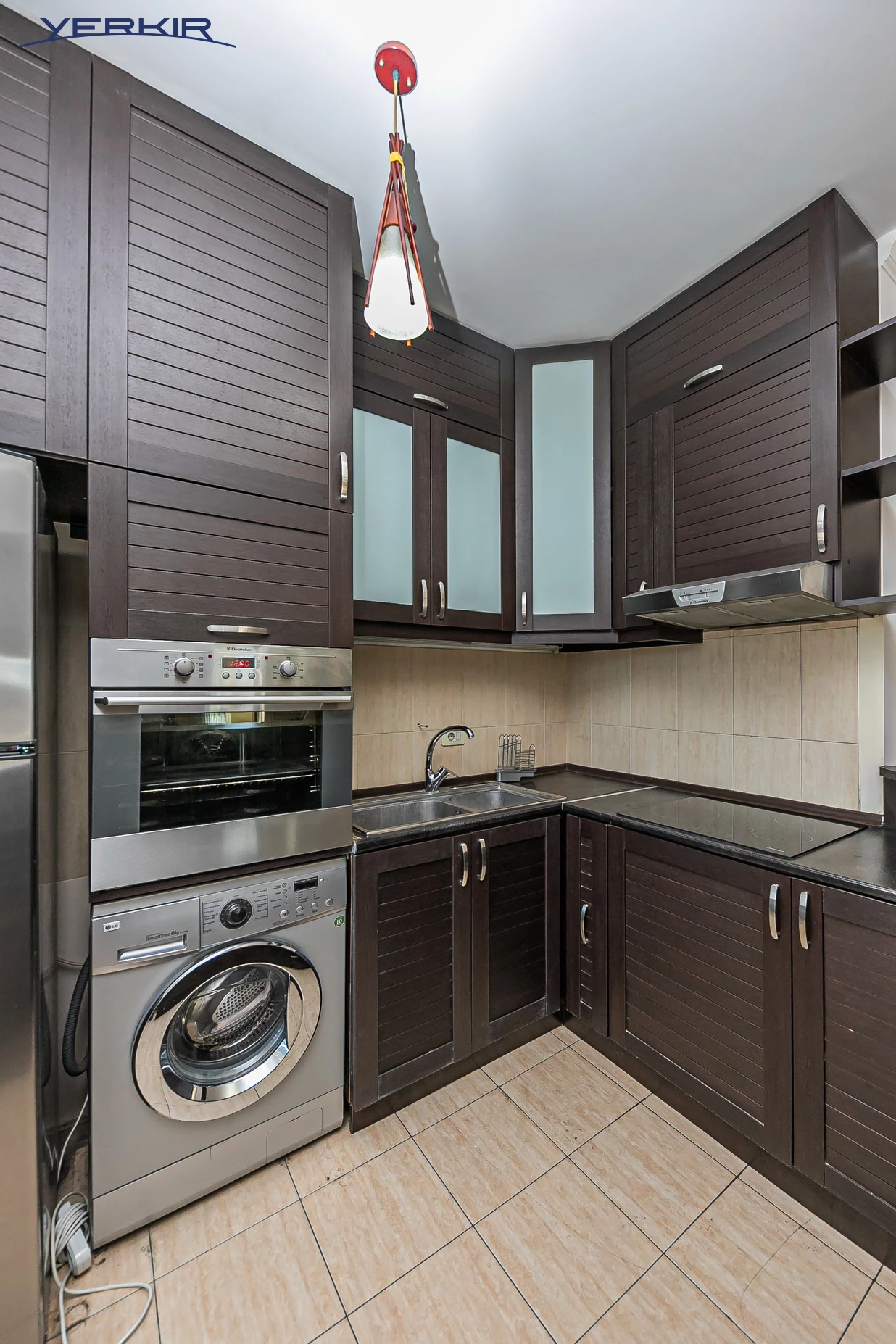 Apartments Code: 5+219182