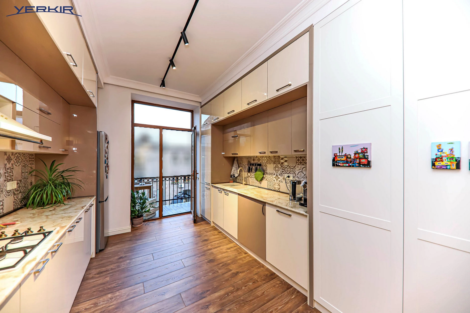 Apartments Code: 3+314040