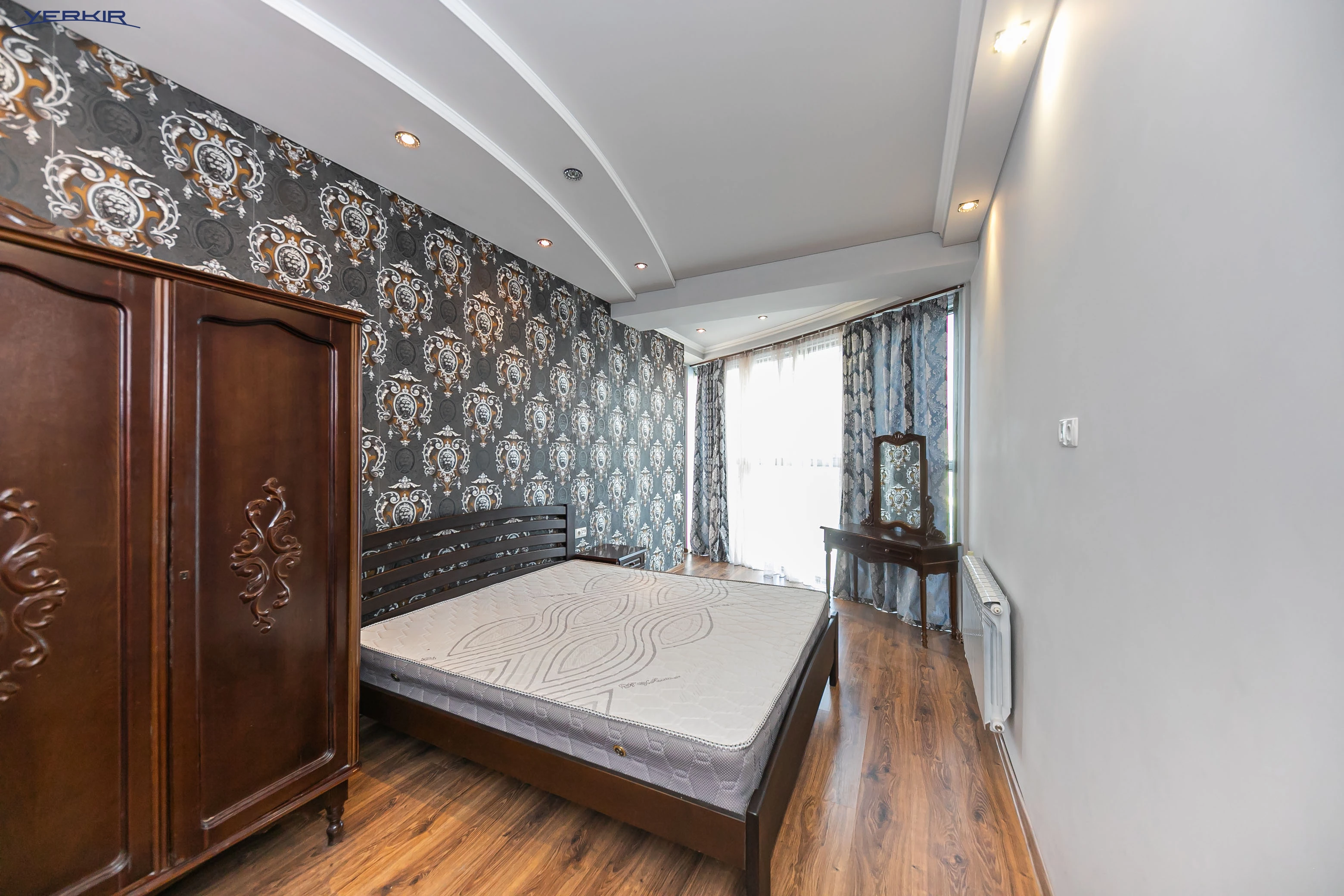 Apartments Code: 5+321526