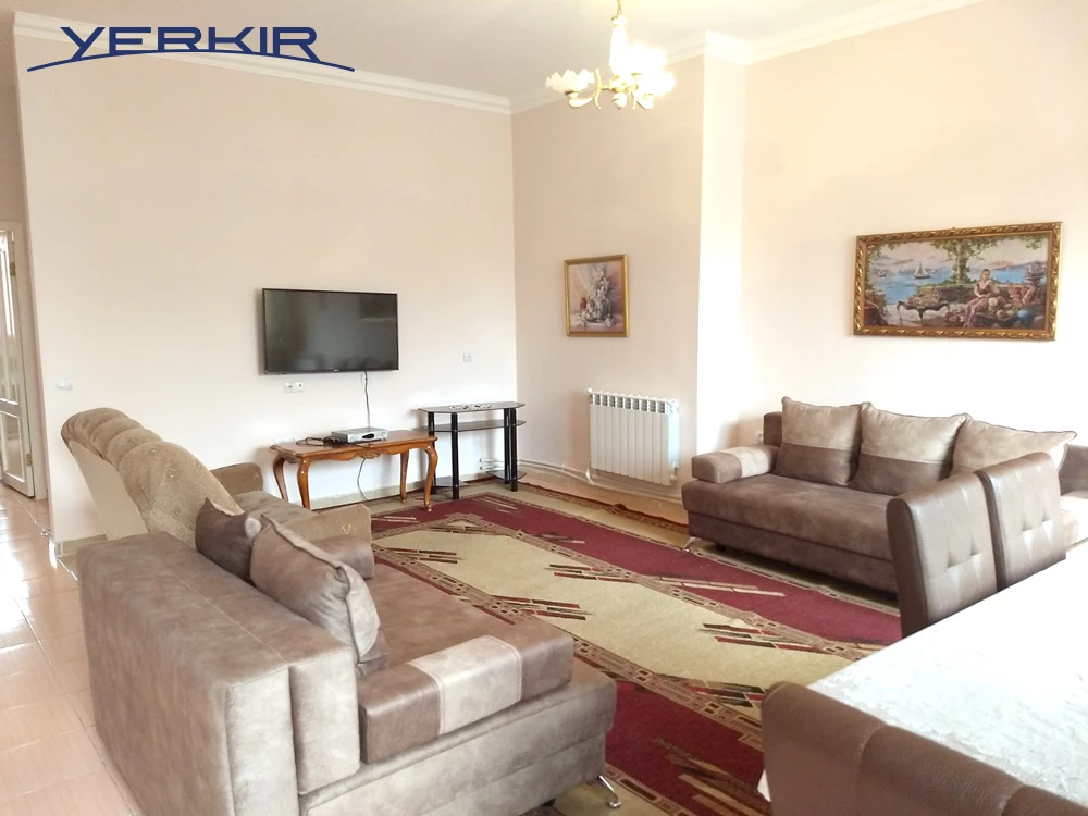 Բնակարաններ Կոդ` 5+208682