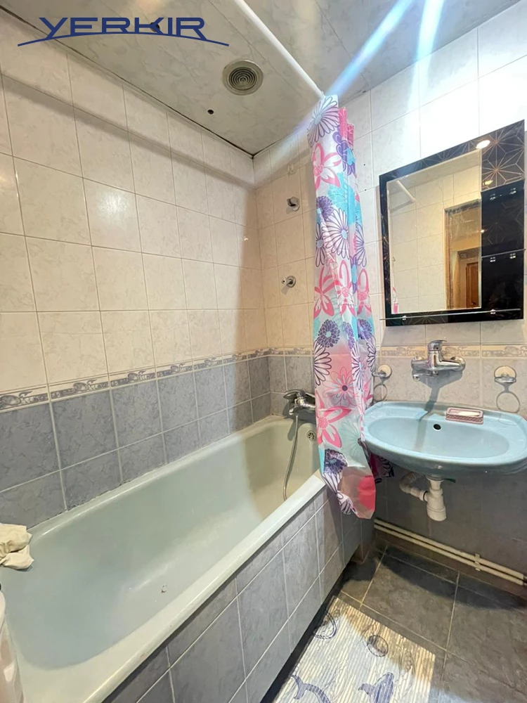 Apartments Code: 5+208720