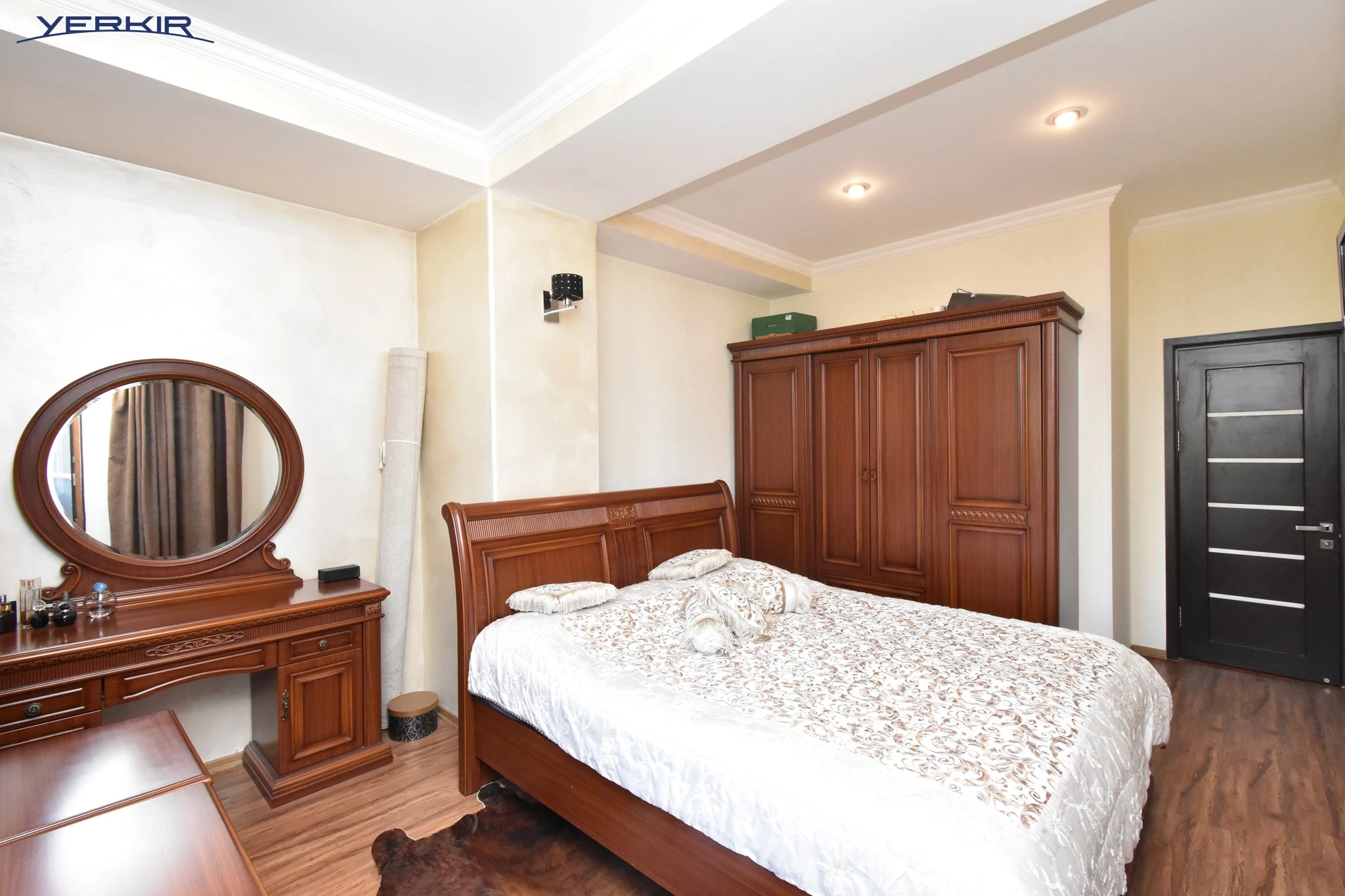 Apartments Code: 5+319464