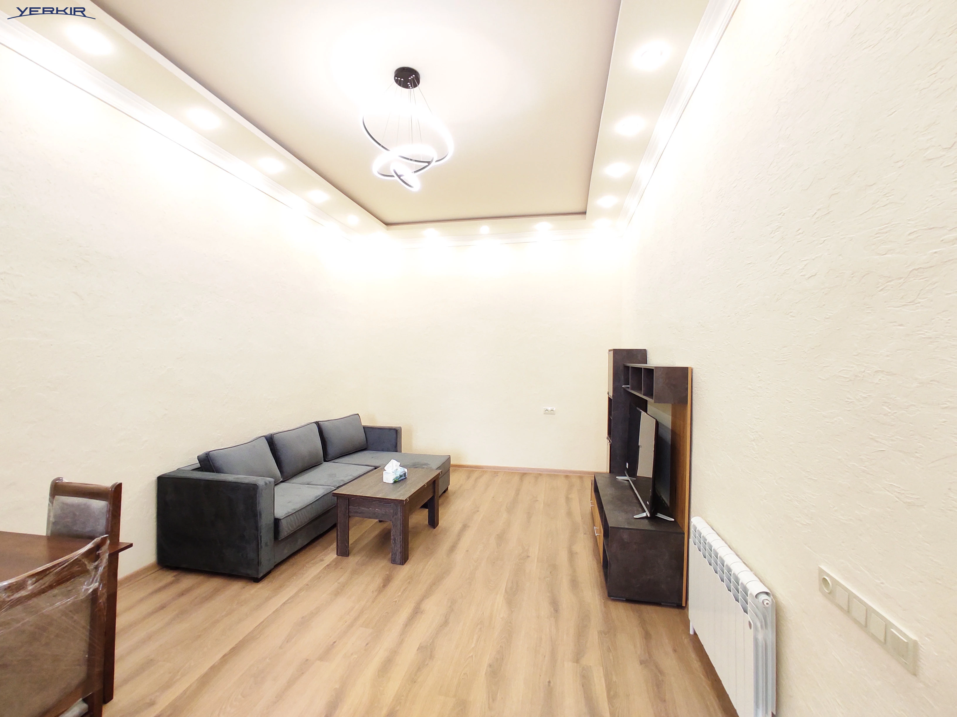 Apartments Code: 10+314810