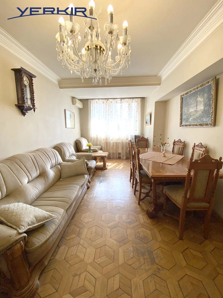 Apartments Code: 4+209232