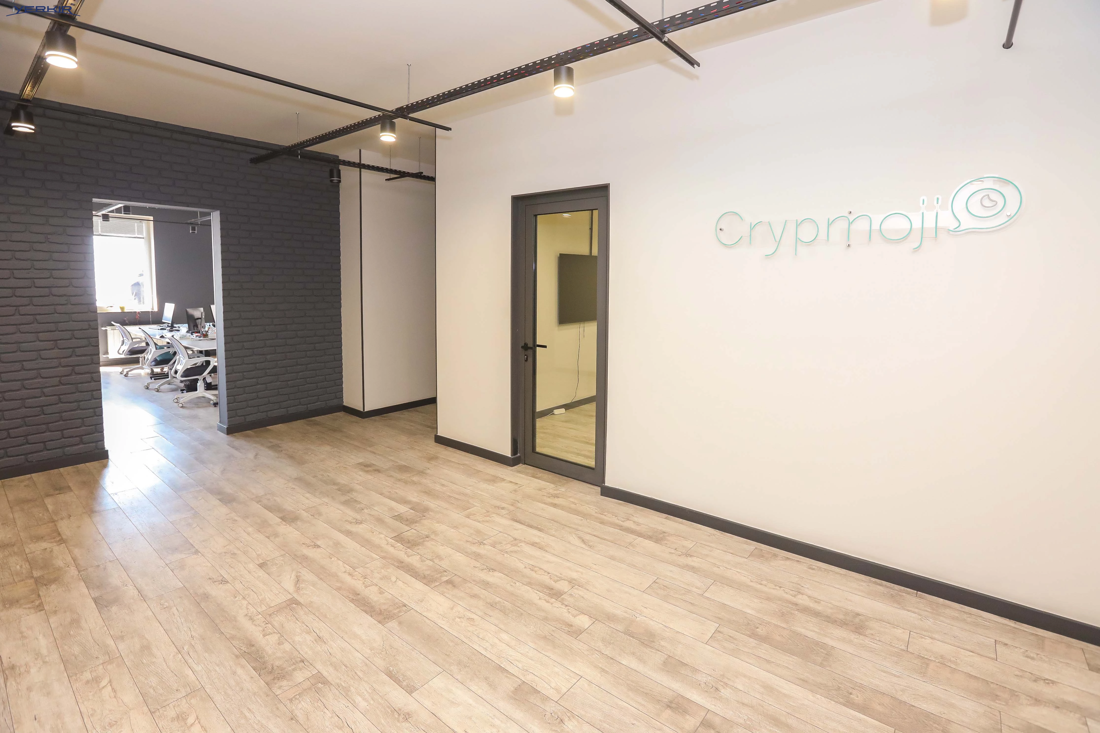 Apartments Code: 10+420814