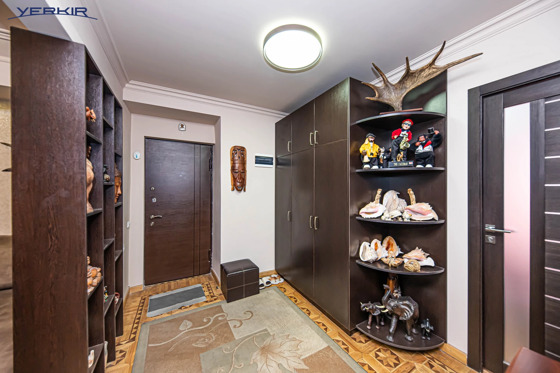 Բնակարաններ Կոդ` 1+3363172