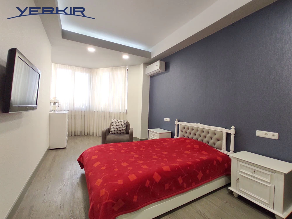 Apartments Code: 9+4993039