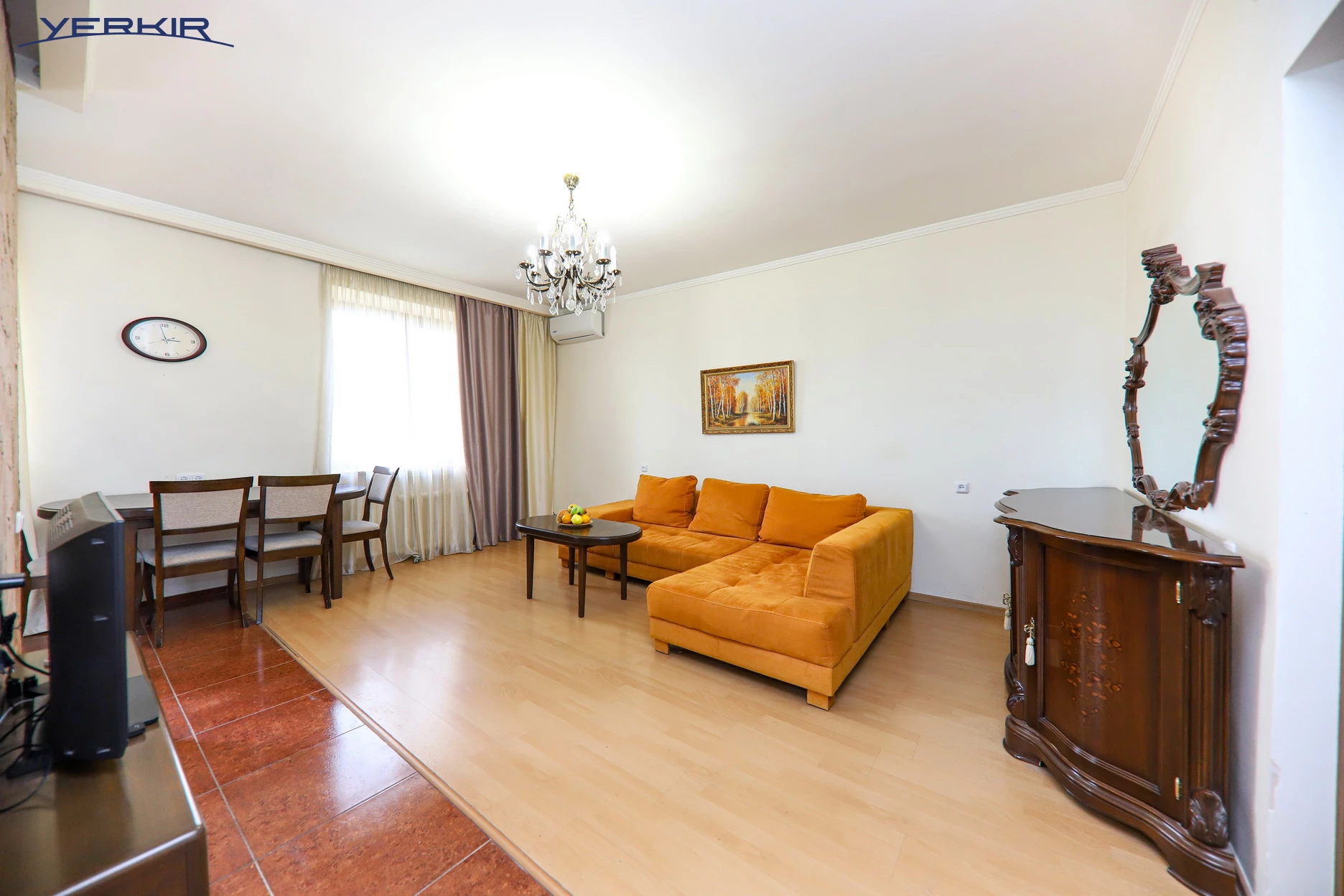 Apartments Code: 4+213951