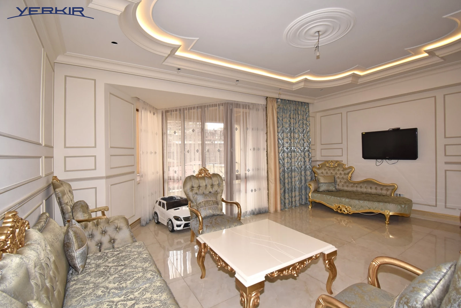 Apartments Code: 5+316512