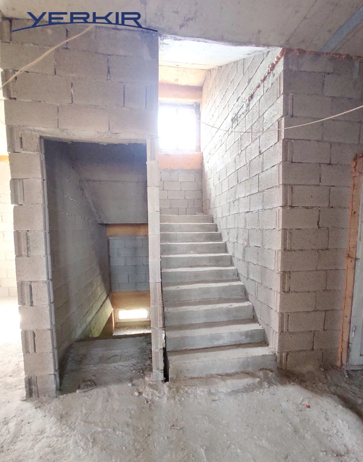 Houses Code: 8+509359