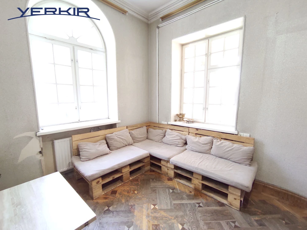 Բնակարաններ Կոդ` 5+809896