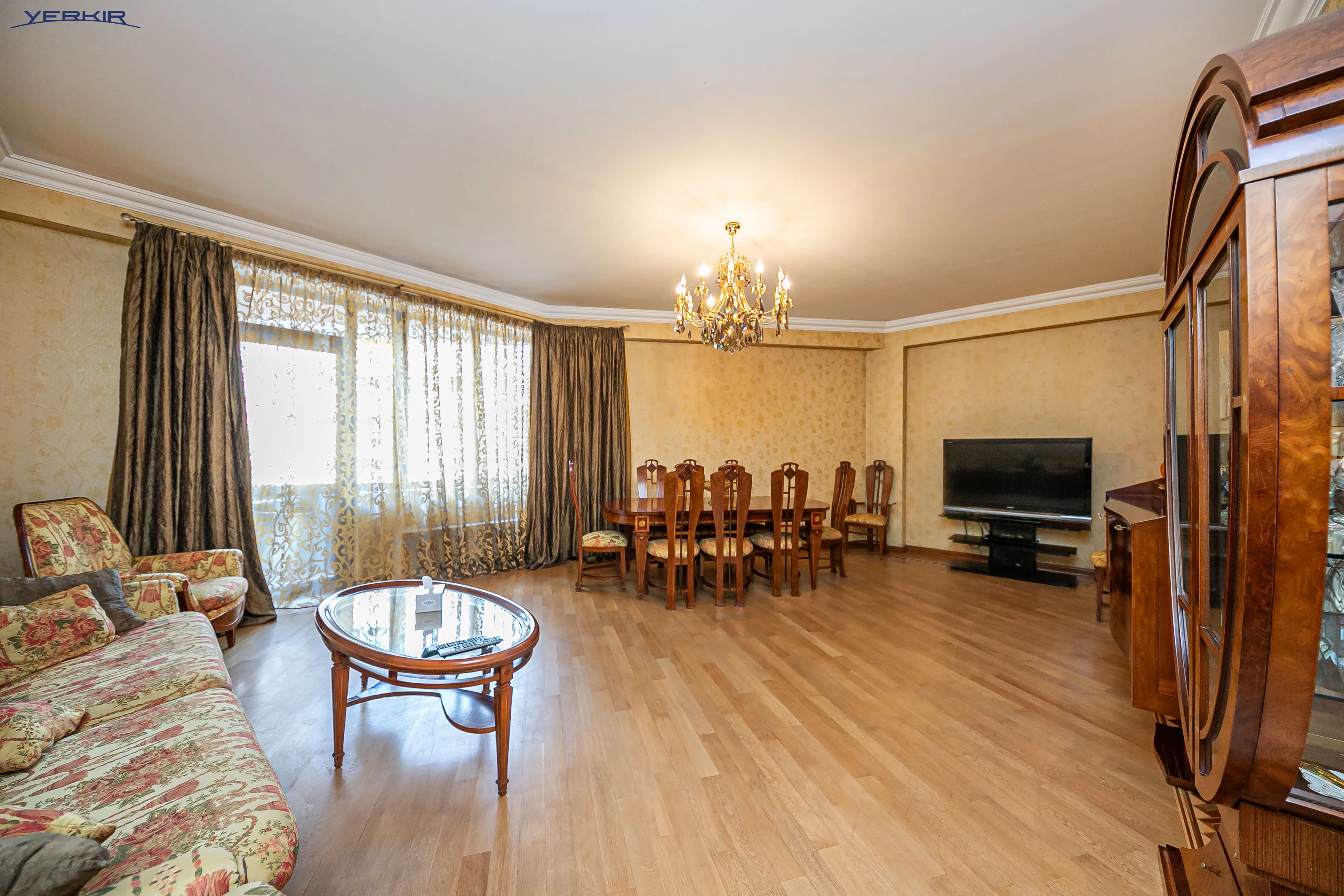 Բնակարաններ Կոդ` 5+420265