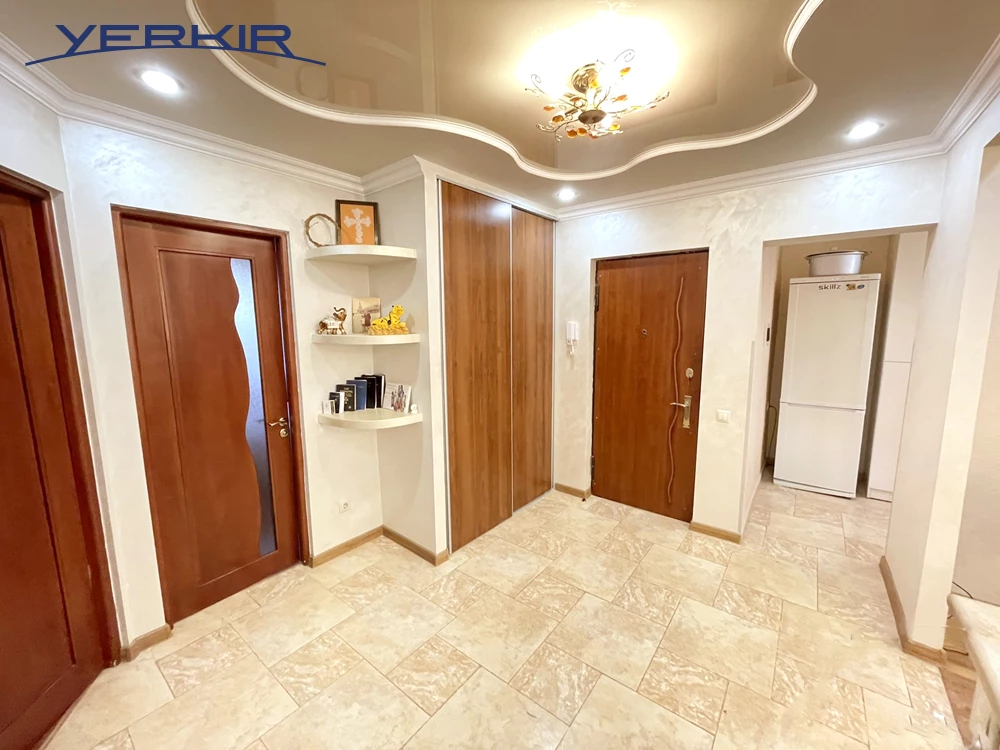 Квартиры Код 3+305073