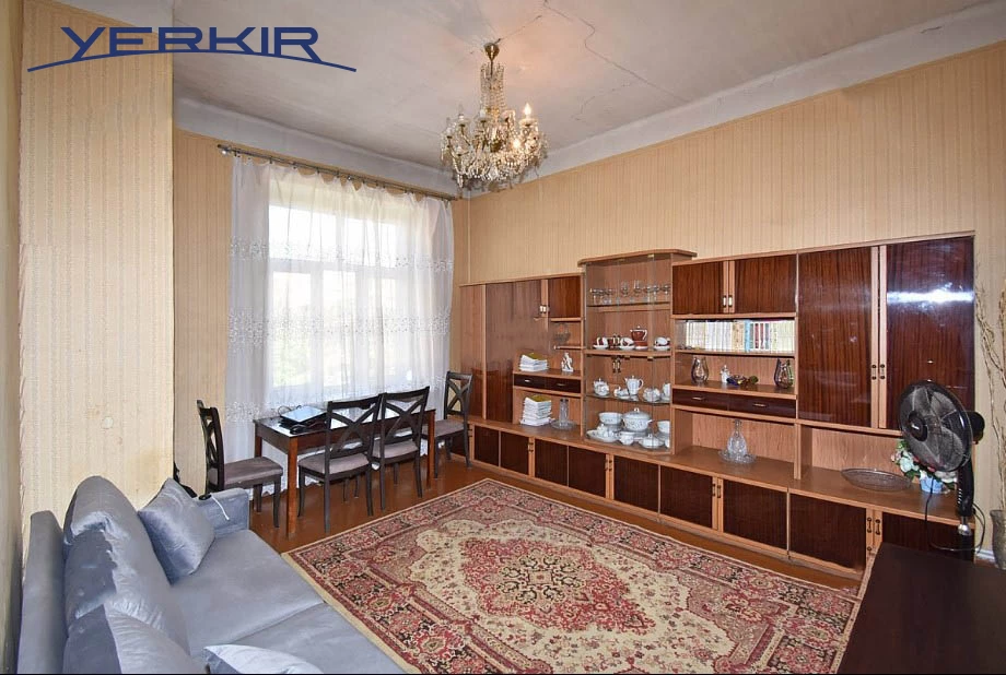 Բնակարաններ Կոդ` 5+306682