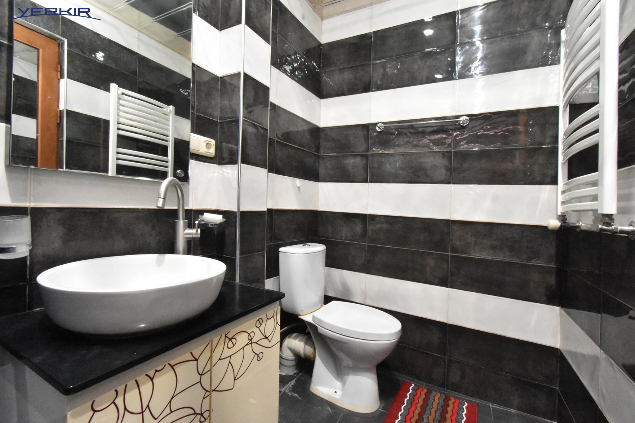 Apartments Code: 5+220703