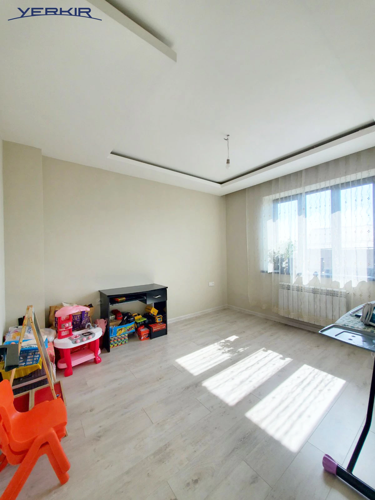 Houses Code: 2+517102