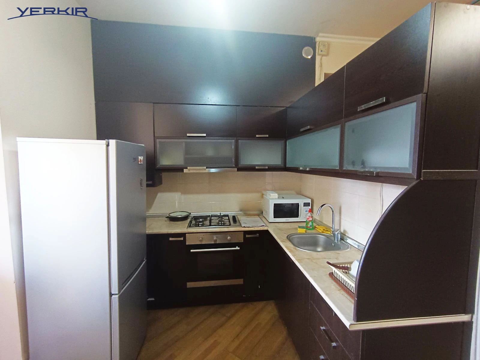 Apartments Code: 9+218013