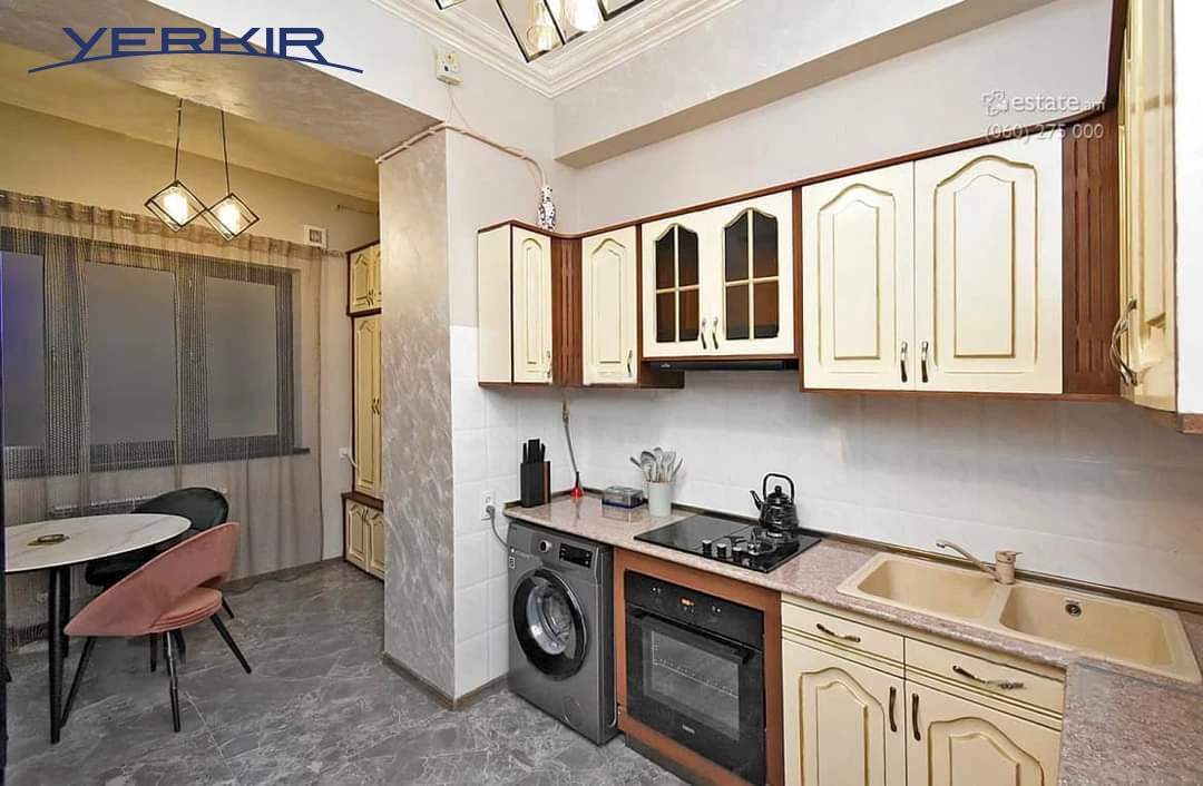 Բնակարաններ Կոդ` 5+2548291