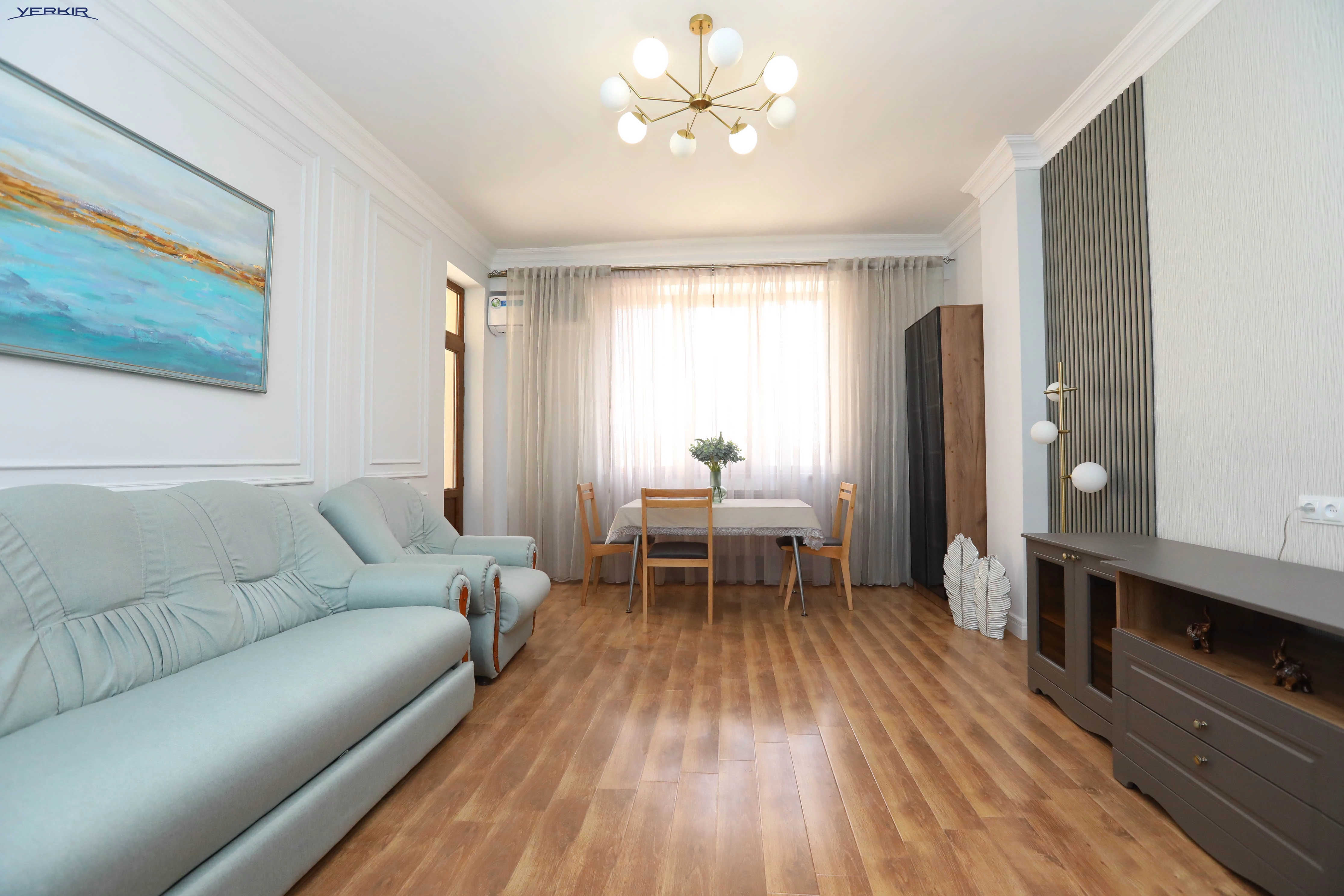 Apartments Code: 9+419769