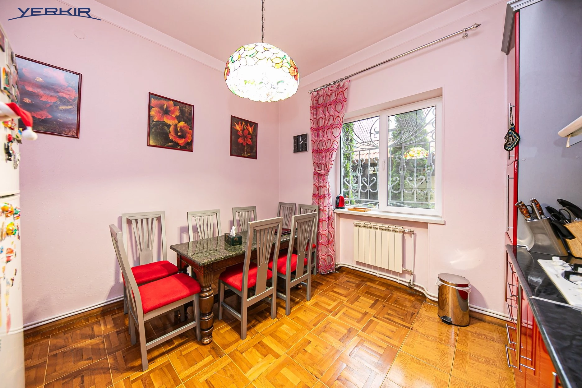 Առանձնատներ Կոդ` 8+517880