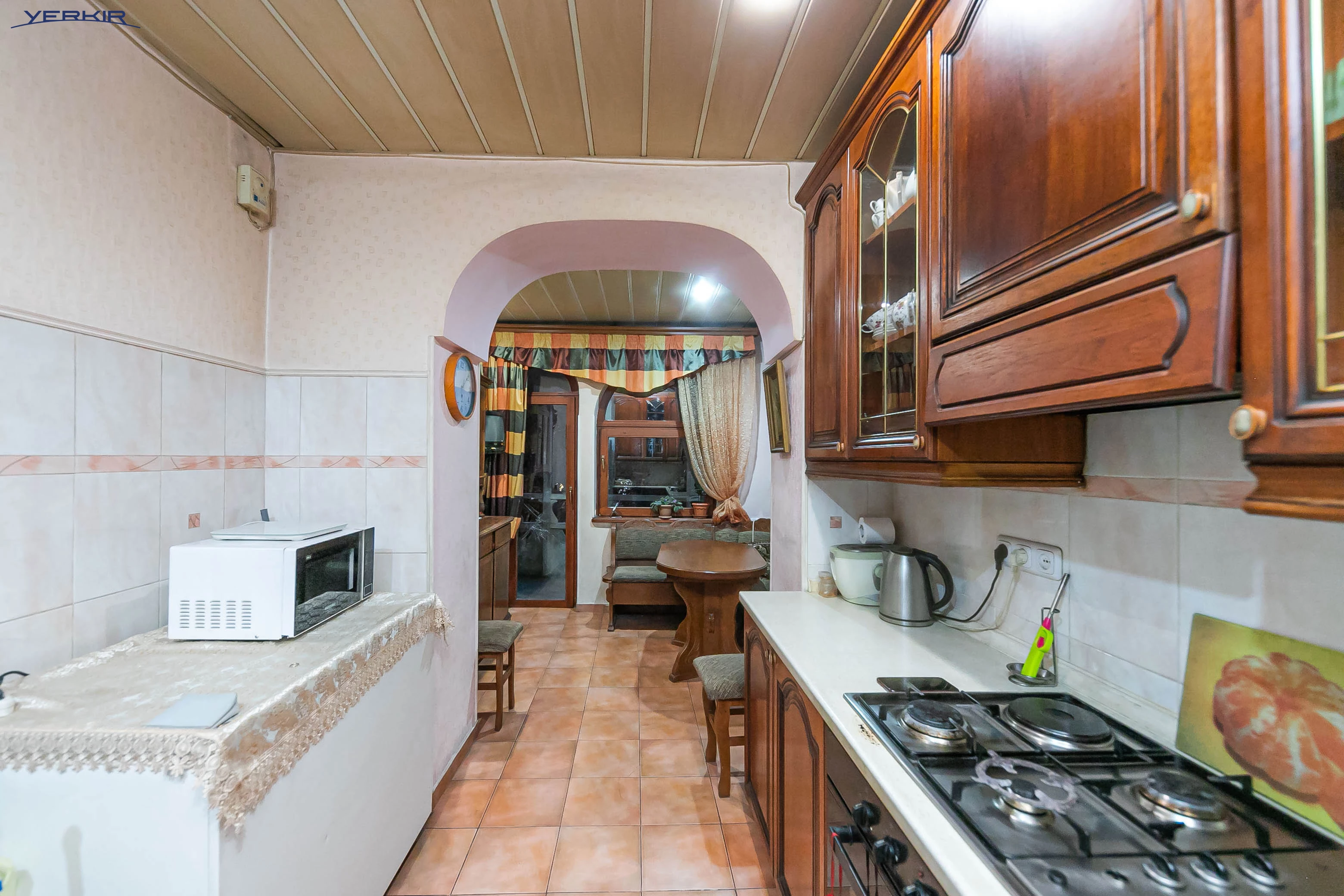 Apartments Code: 10+220995