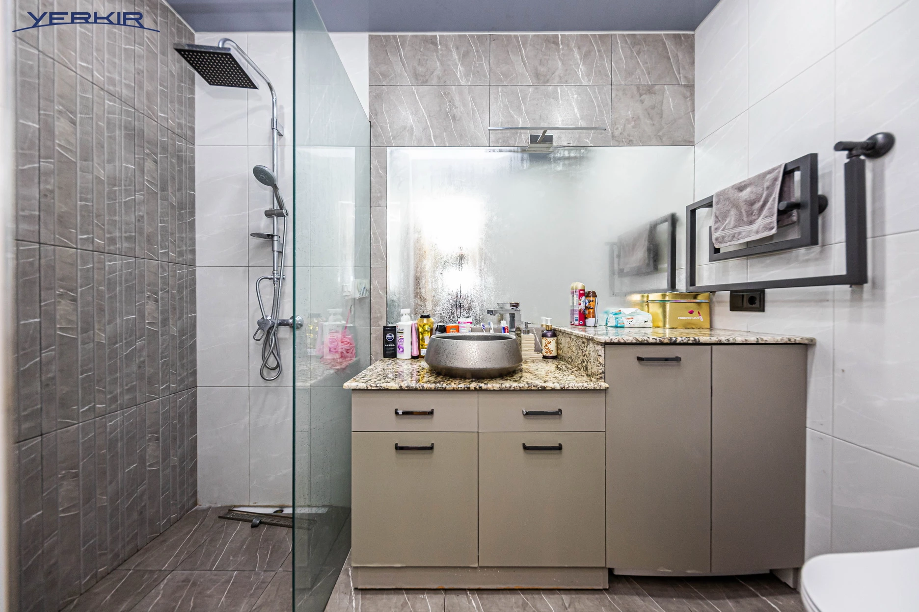 Բնակարաններ Կոդ` 5+214462