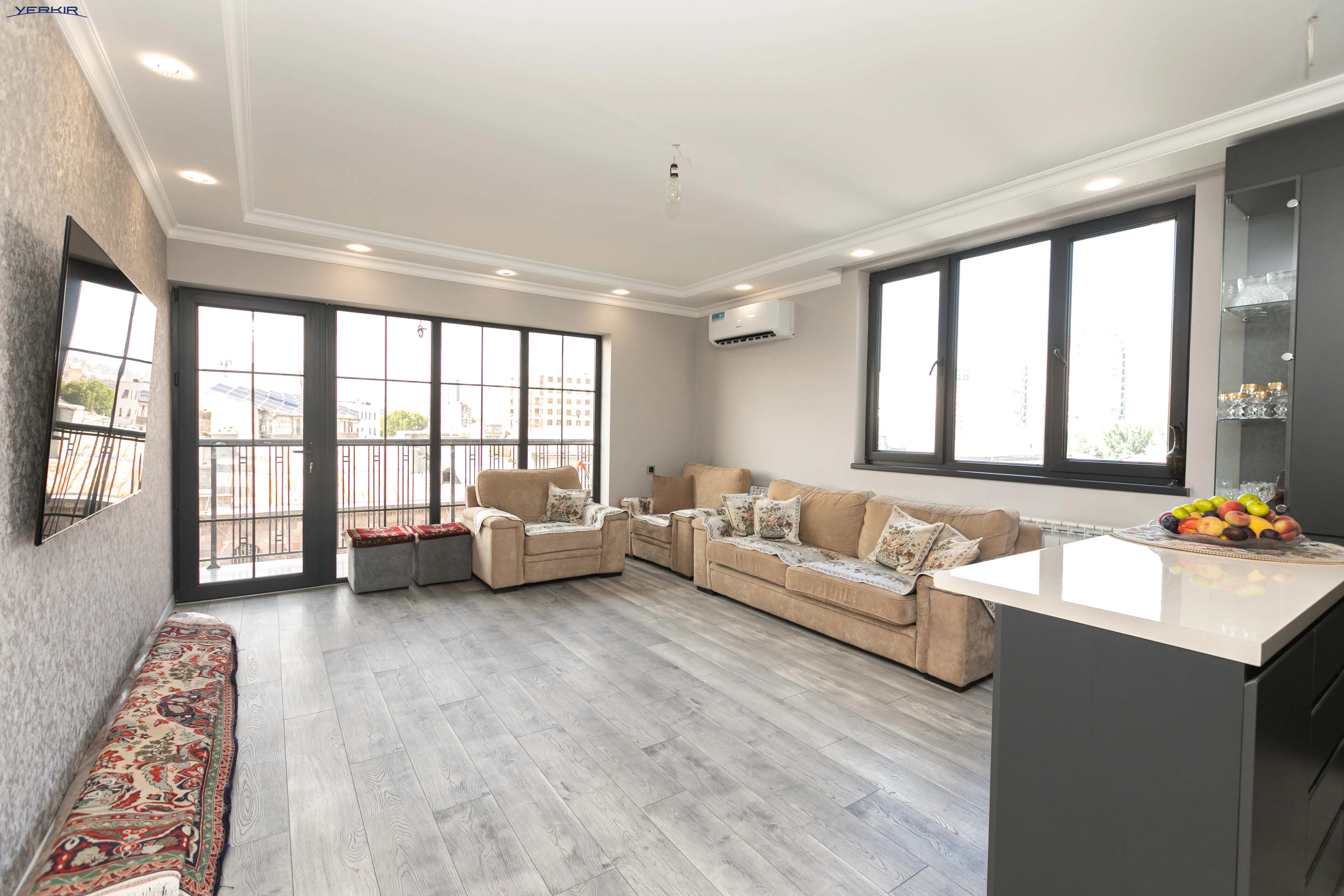 Apartments Code: 1+219348