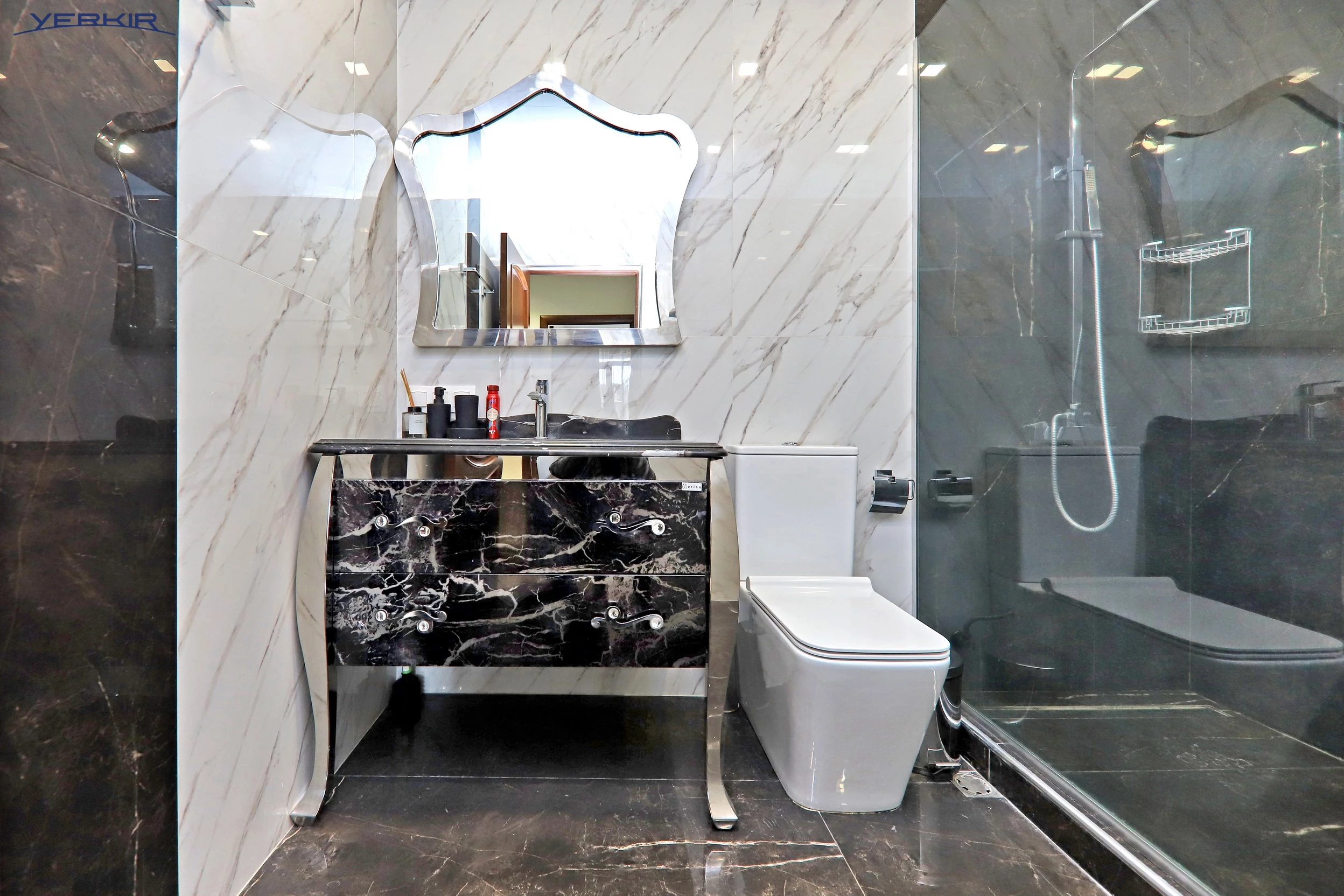 Apartments Code: 9+316653