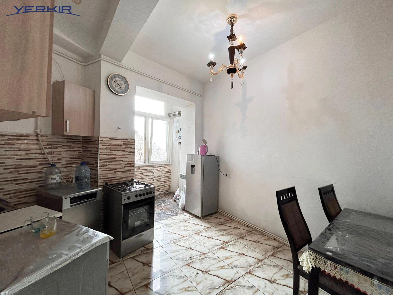 Apartments Code: 5+217356