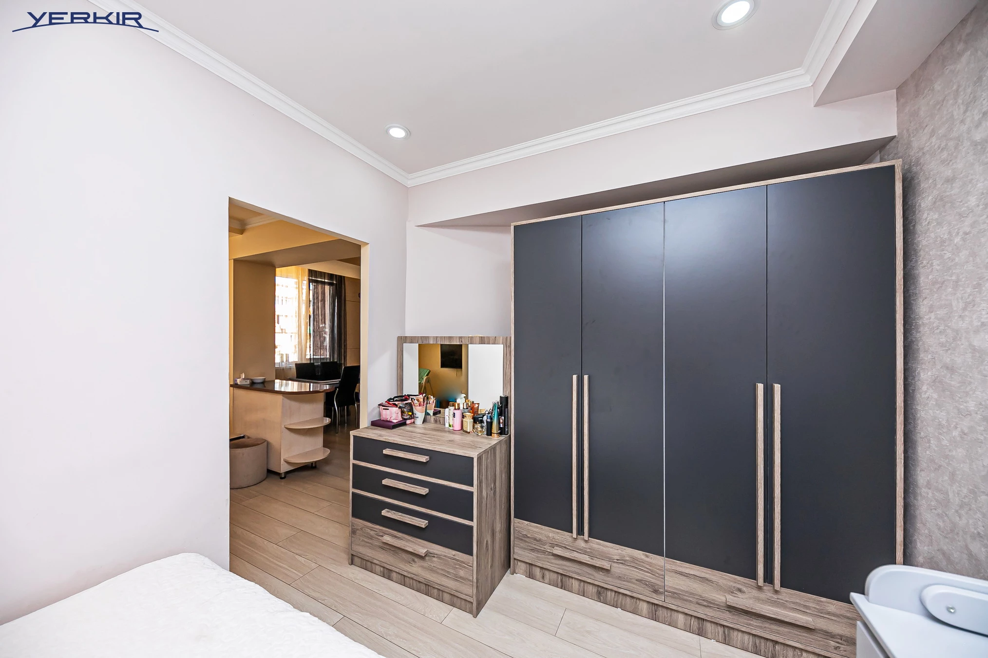 Apartments Code: 5+119052