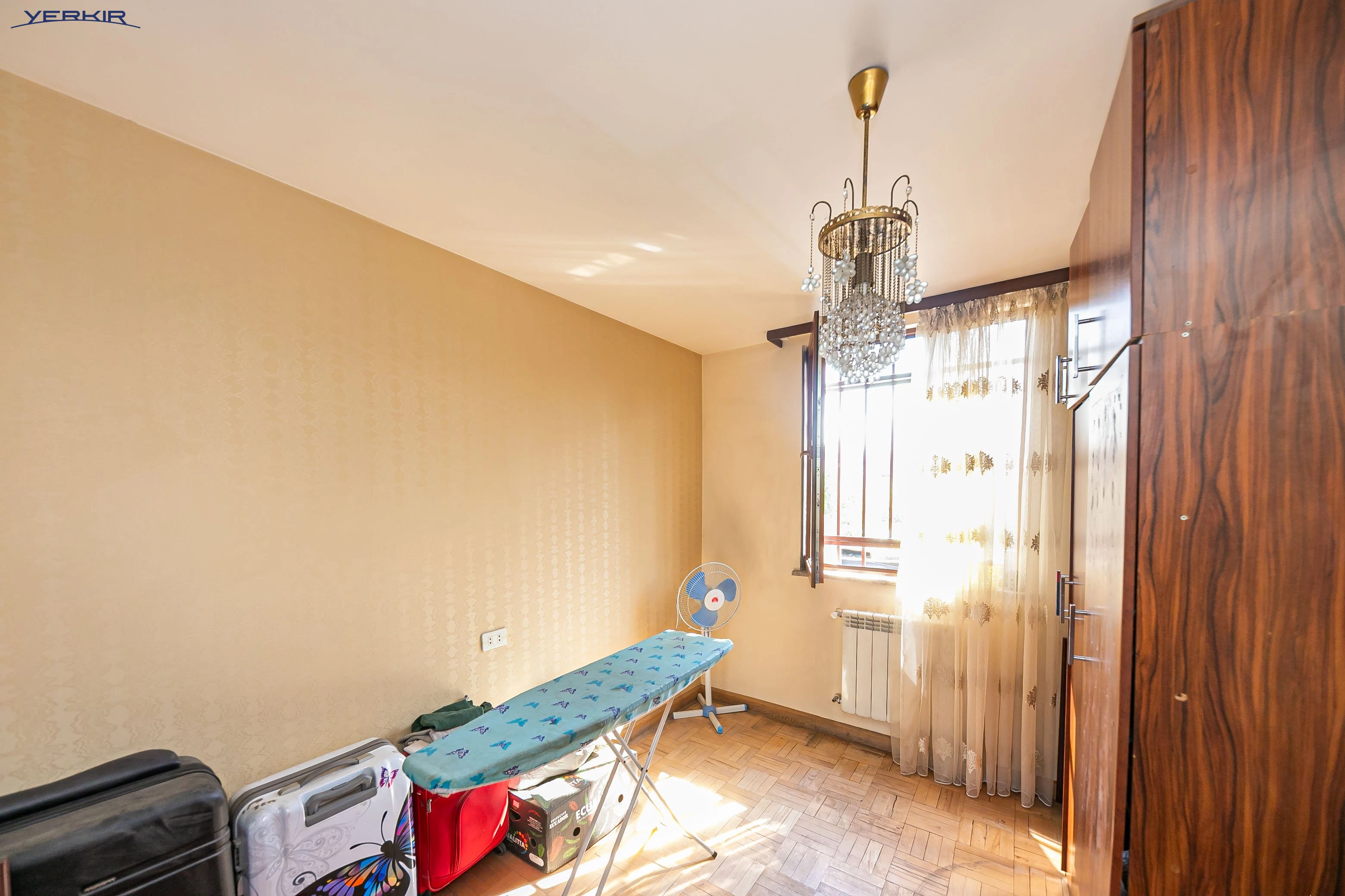 Բնակարաններ Կոդ` 9+4623806