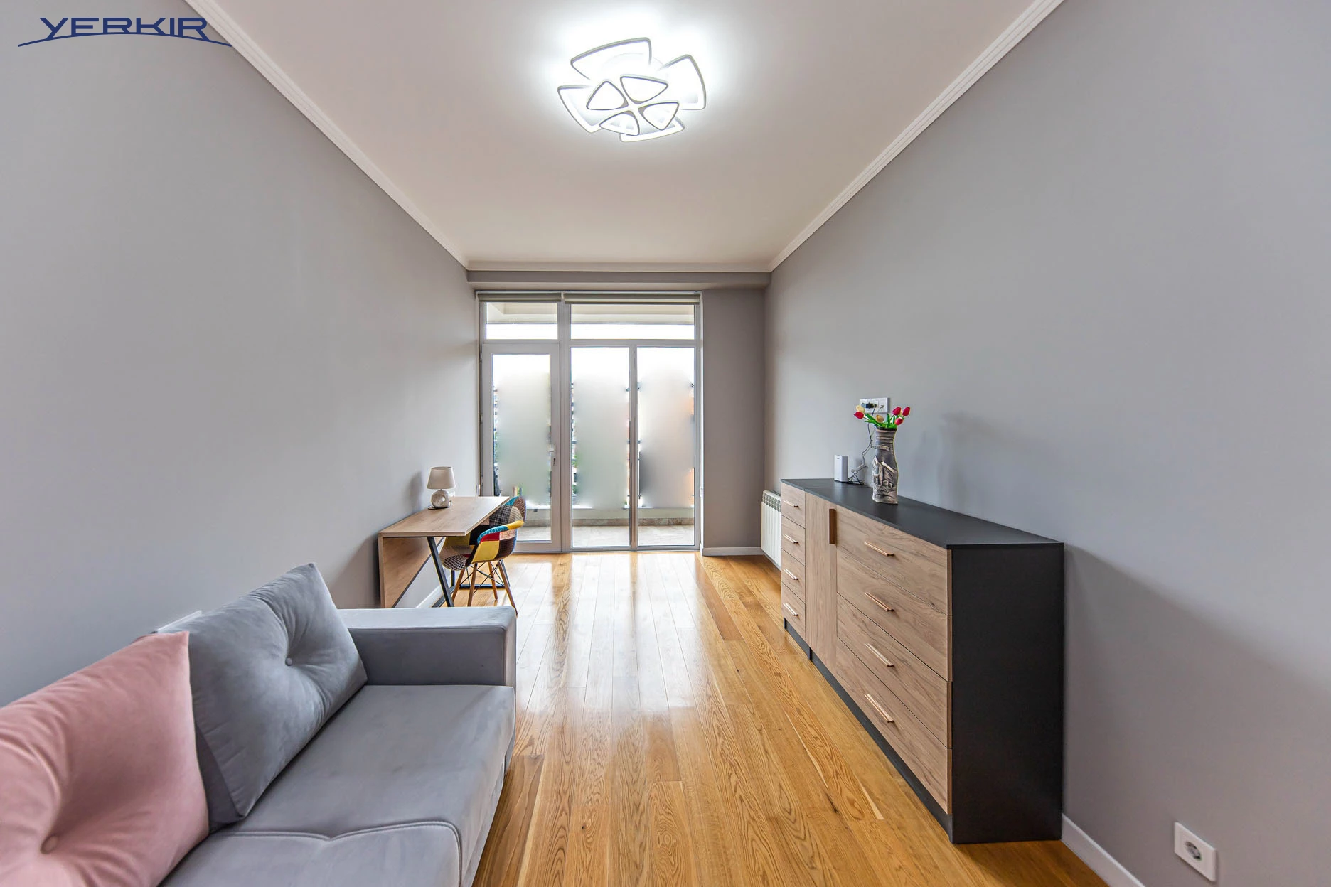 Квартиры Код 5+313070