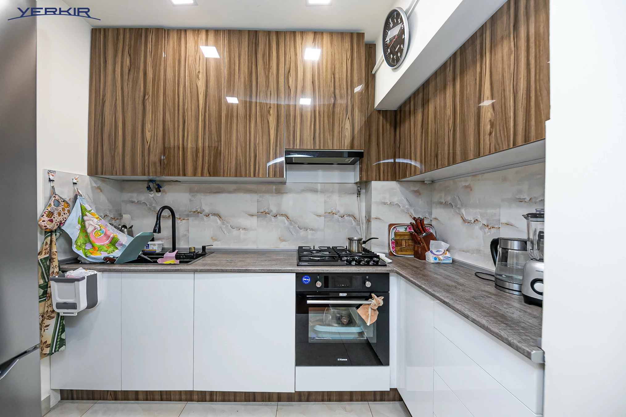 Բնակարաններ Կոդ` 5+219009